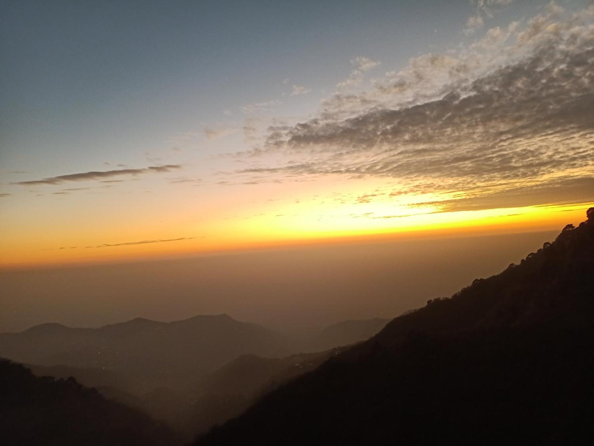 Humble Stay Villa Kasauli Extérieur photo